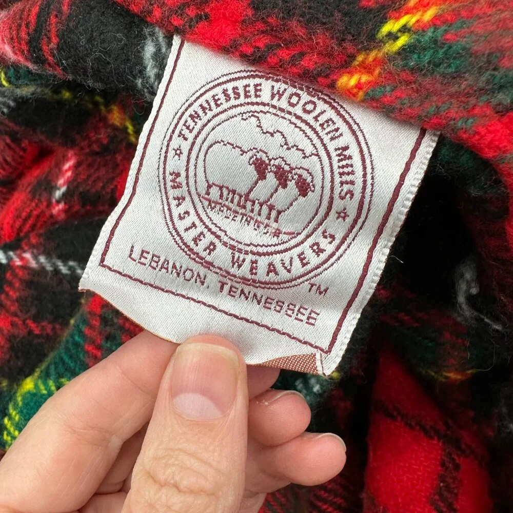 Vintage Tennessee Woolen Mills Red Plaid Stadium Blanket Acrylic USA Snuggle